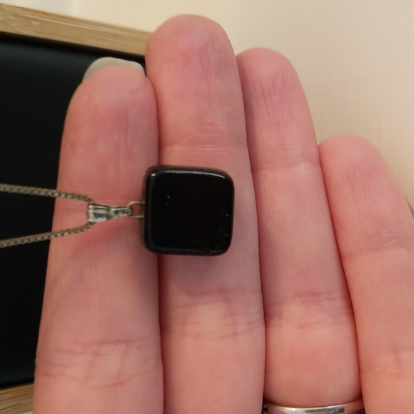 Glass Square Necklace - Picture 4 of 4